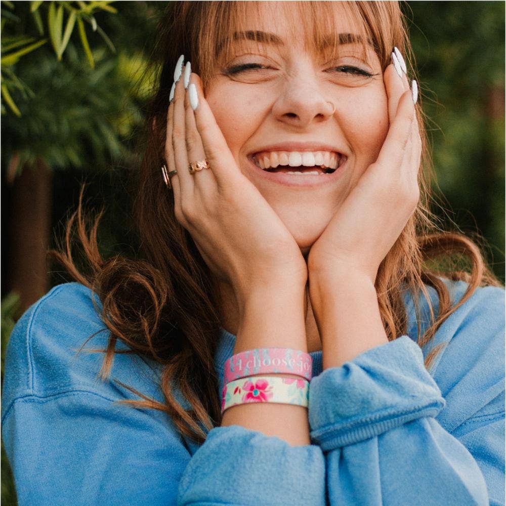 I Choose Joy - Floral Bracelet