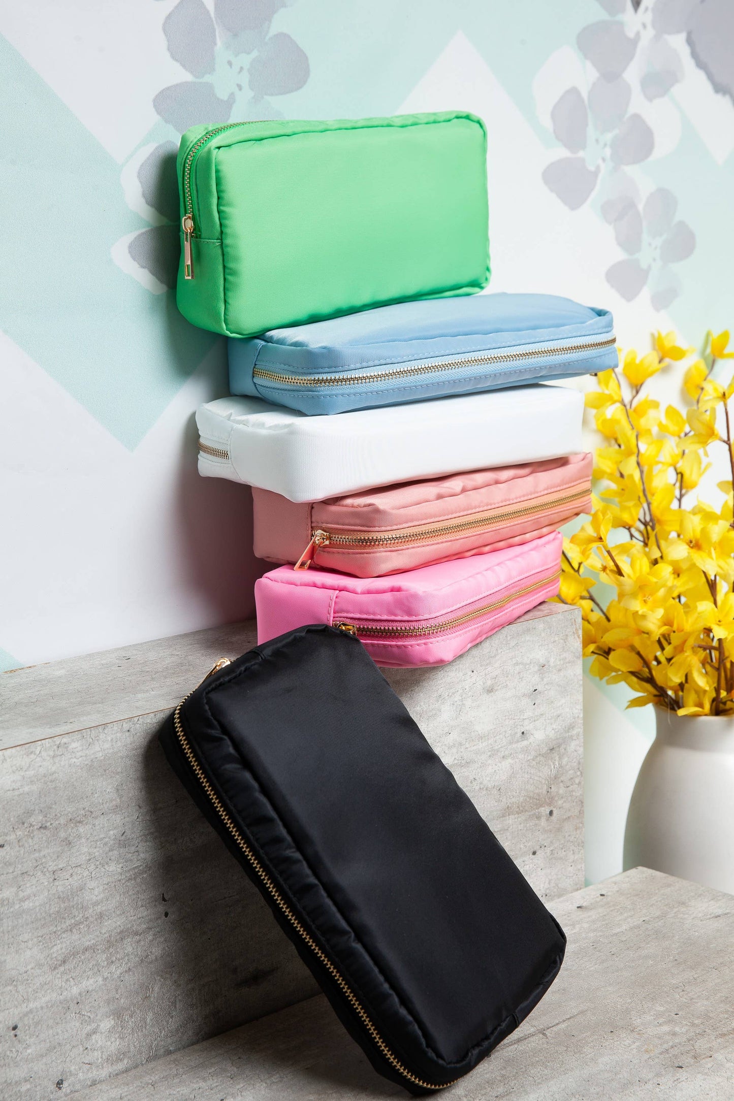 CLASSIC PLAIN SMALL MAKEUP POUCH | 40P508