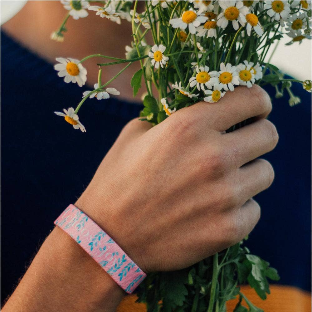 I Choose Joy - Floral Bracelet