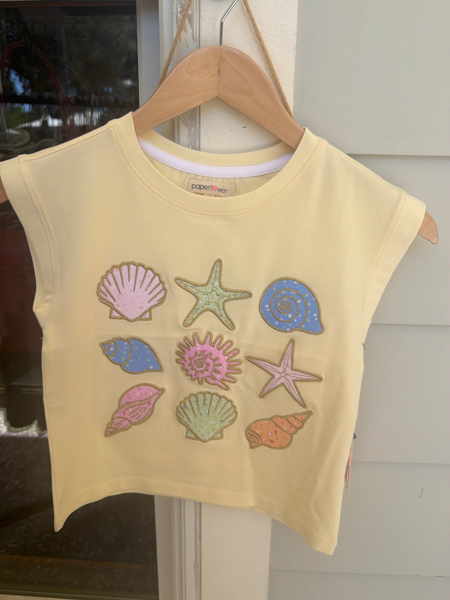 Seashells Applique Tank Top