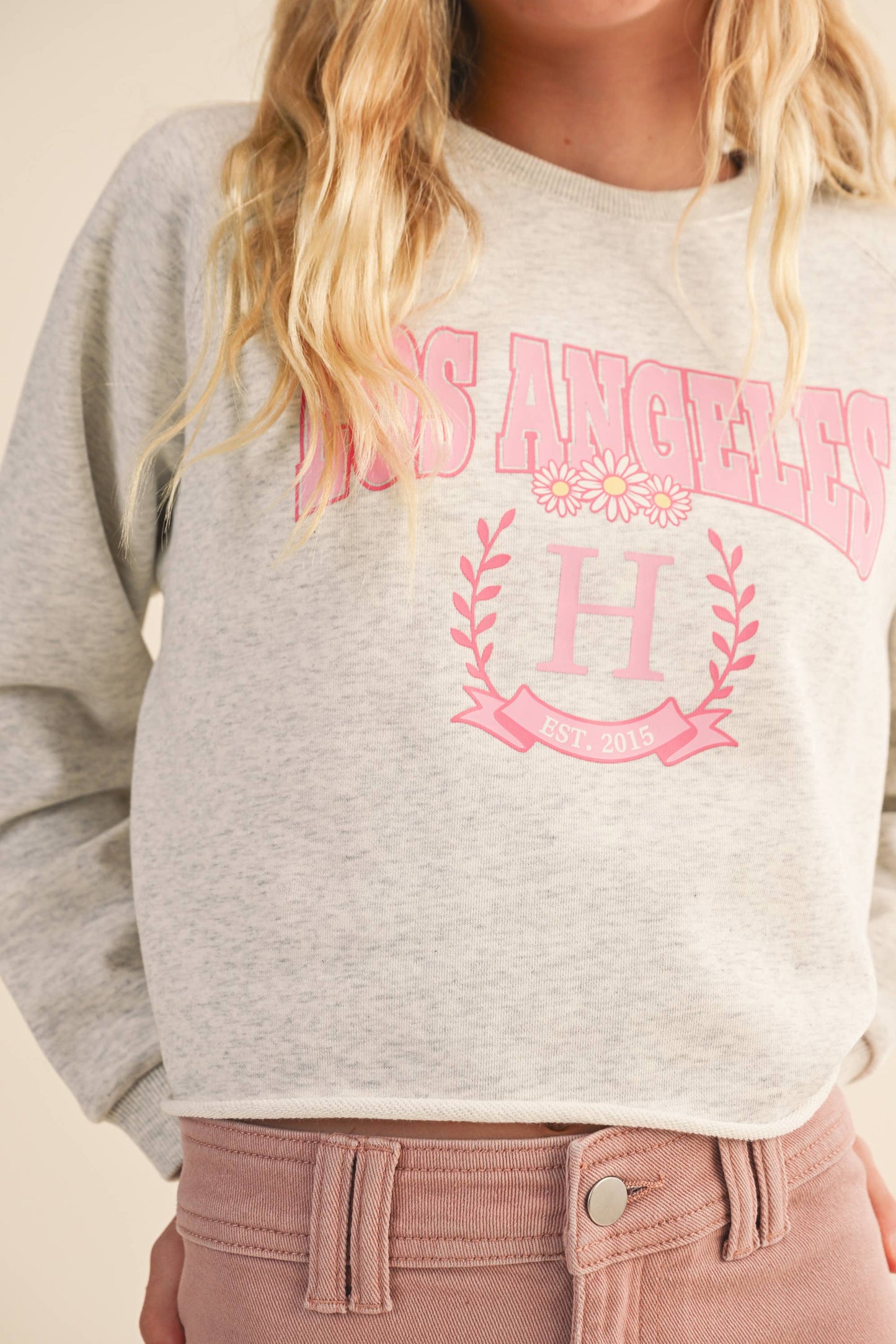 LA CROPPED RAGLAN SWEATSHIRT
