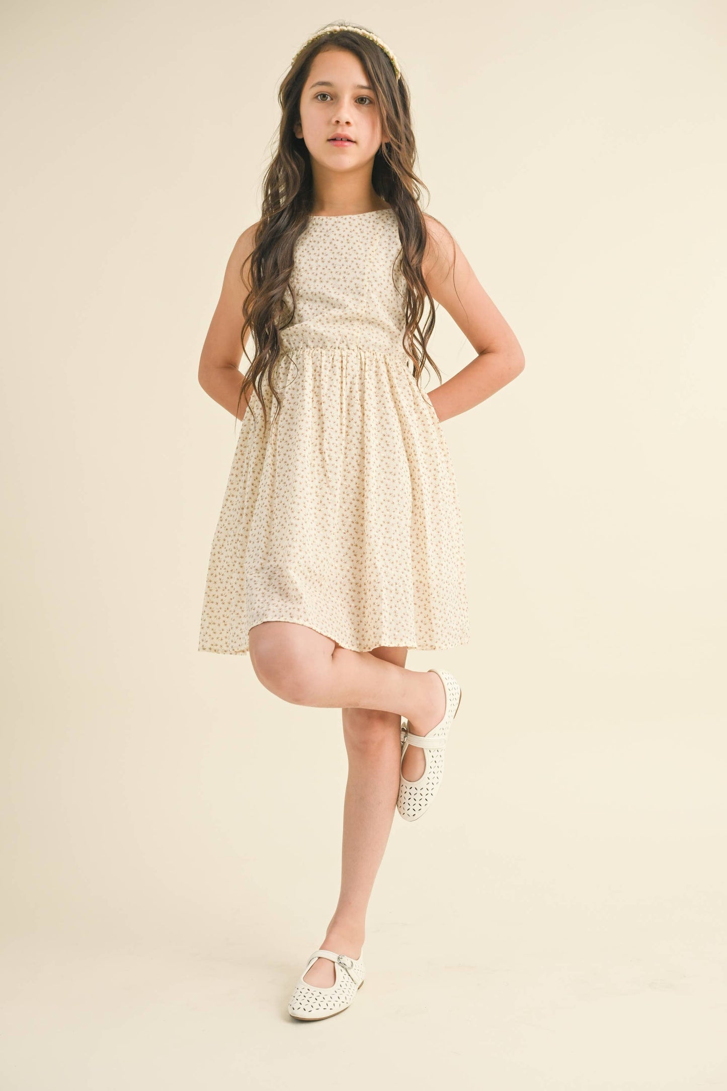 BLACKLESS FIT AND FLARE SUNDRESS