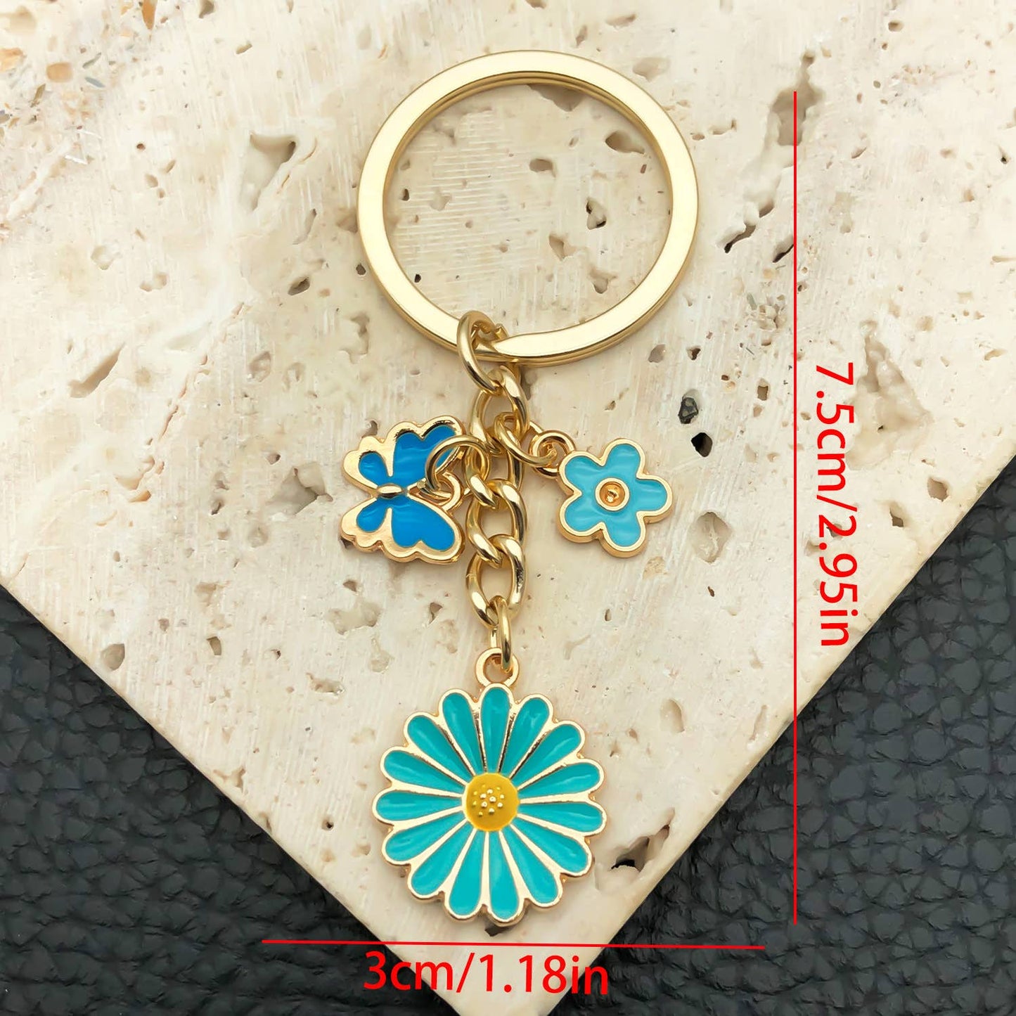 Blue Sweet Daisy Flower Keychain