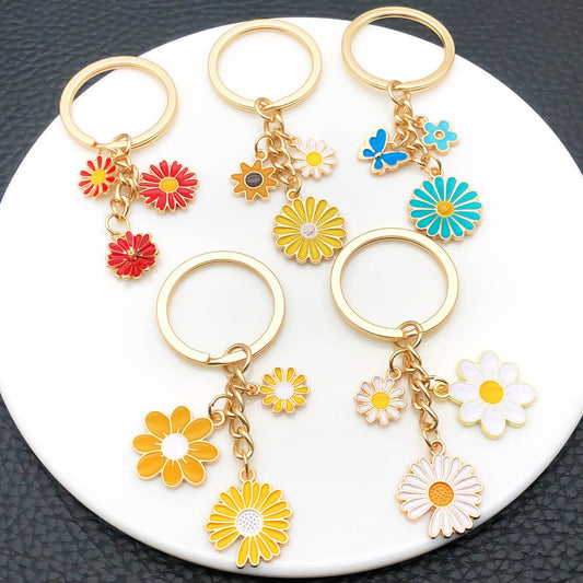 Blue Sweet Daisy Flower Keychain