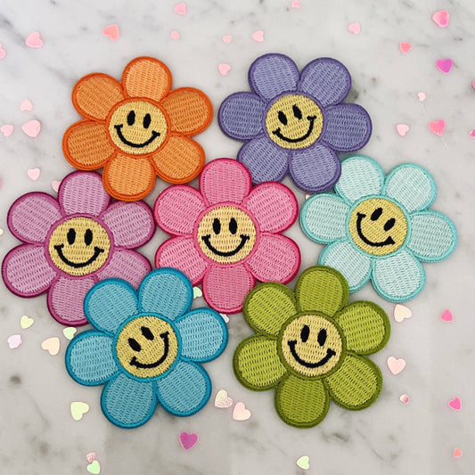 Smiley Daisy Patch