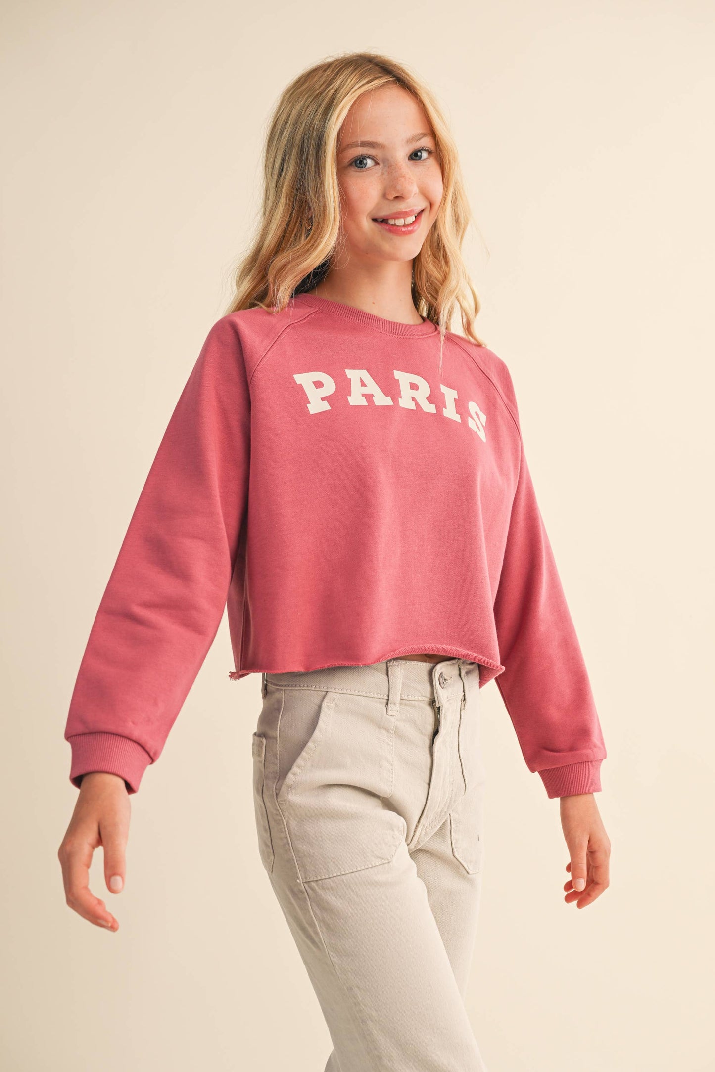 PARIS CROPPED RAGLAN SWEATSHIRT