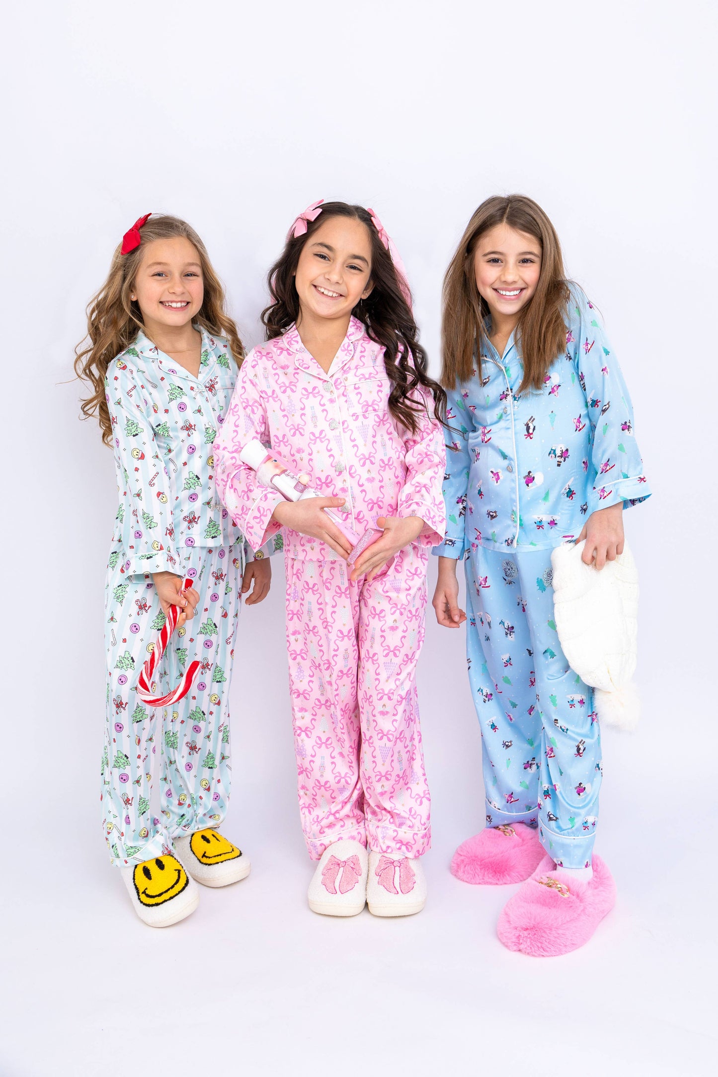 Girls Christmas Smiley Satin LS Pajama Set