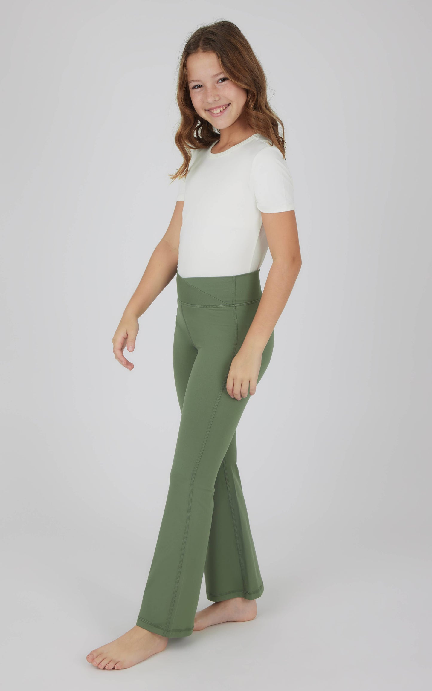 Tween Girls Interlock Crossover Full Length Flare Pants