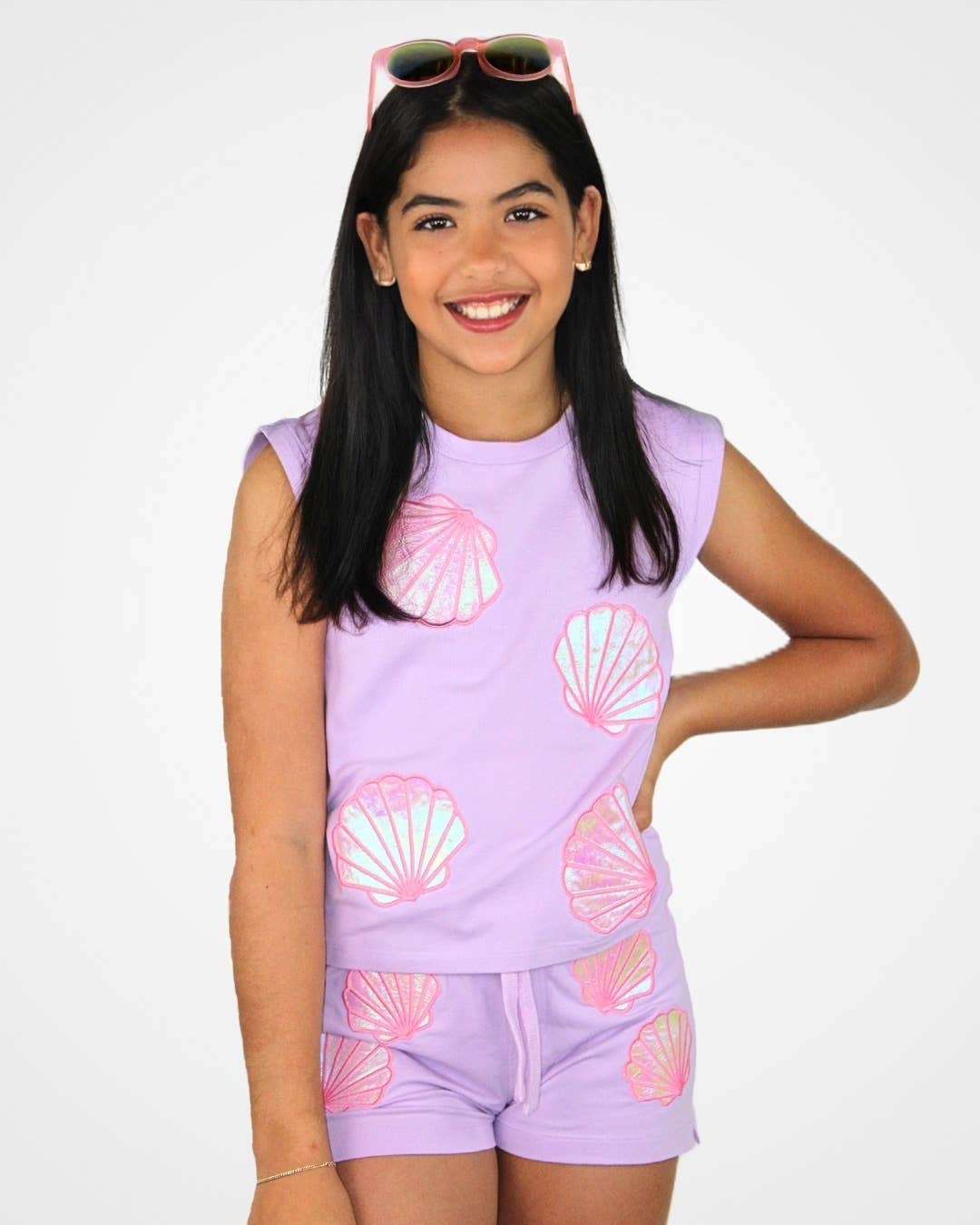 Seashells applique tank top