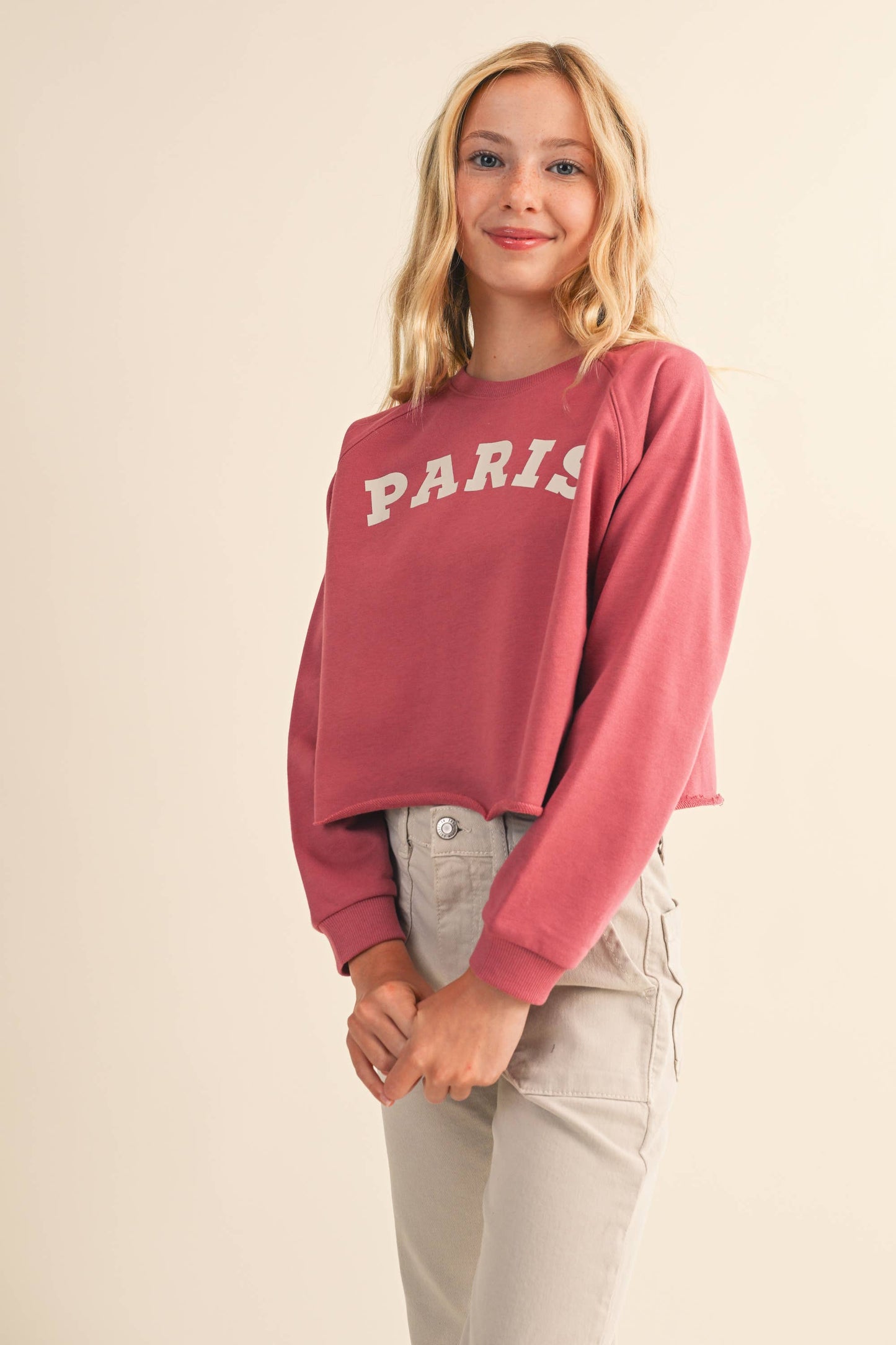 PARIS CROPPED RAGLAN SWEATSHIRT