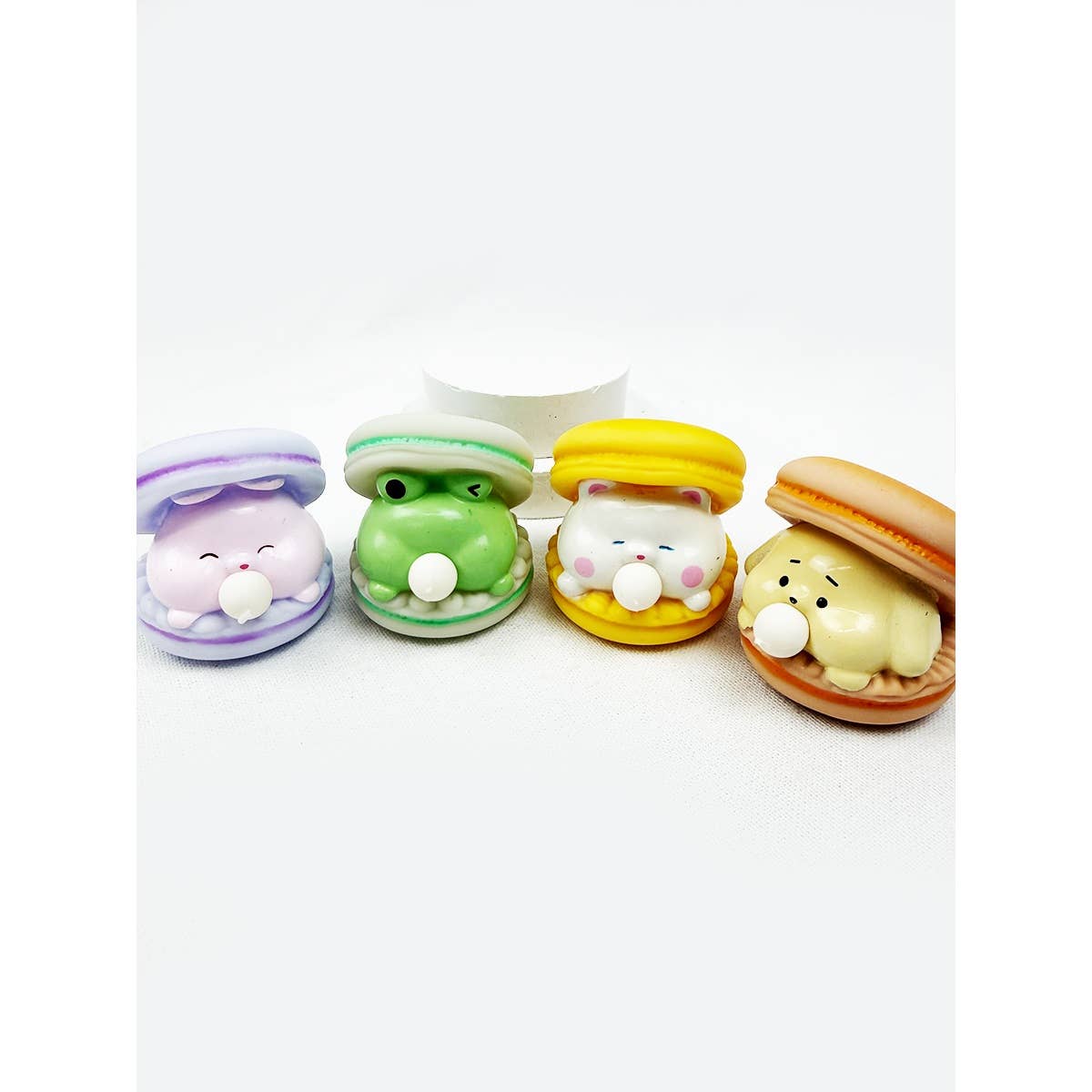 Macaroon Squeeze Animals Spit Bubble Toy