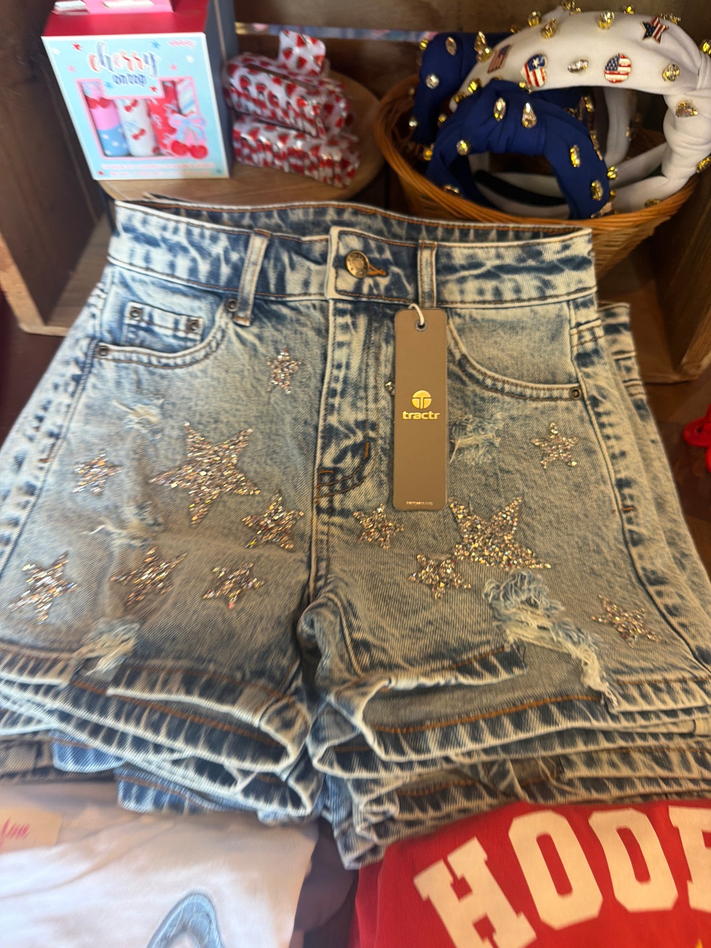 STAR PATCH WEEKENDER SHORT