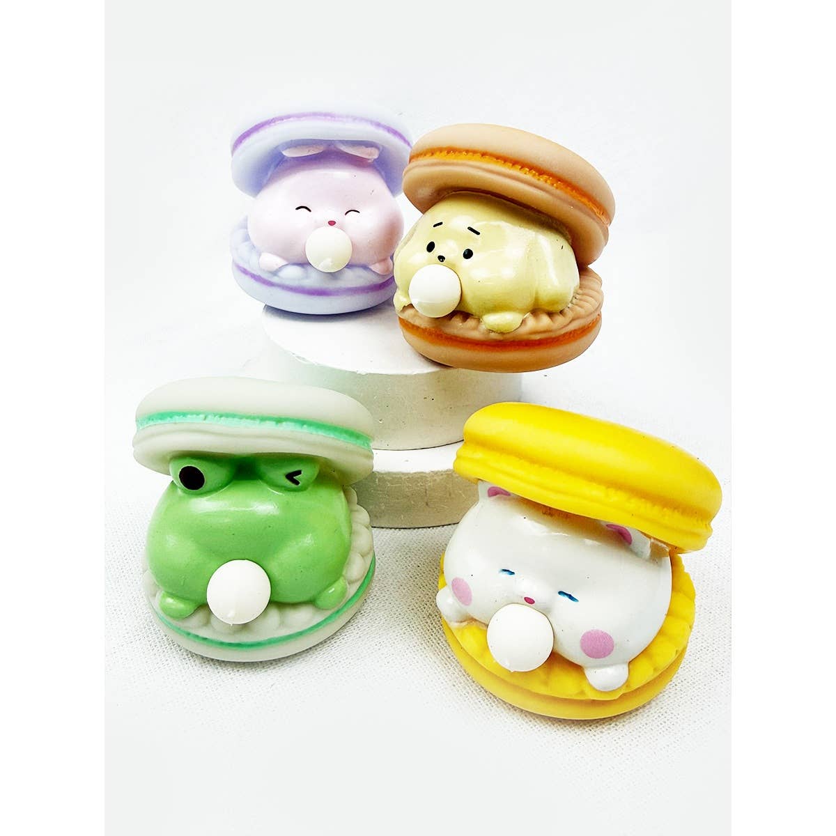Macaroon Squeeze Animals Spit Bubble Toy