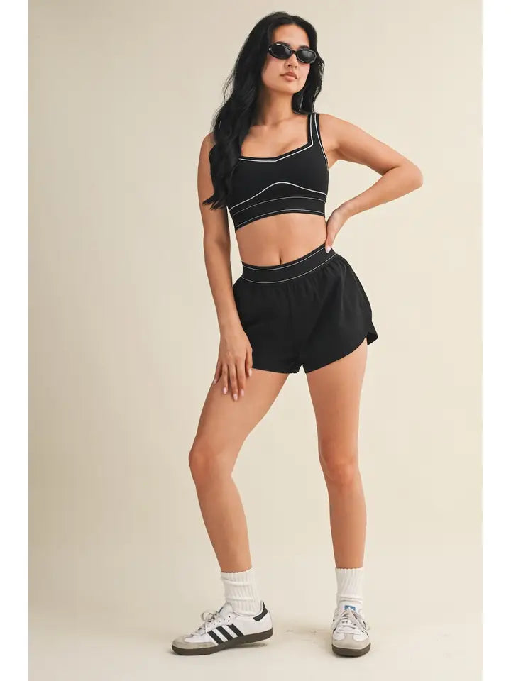 Contrast thread sports bra