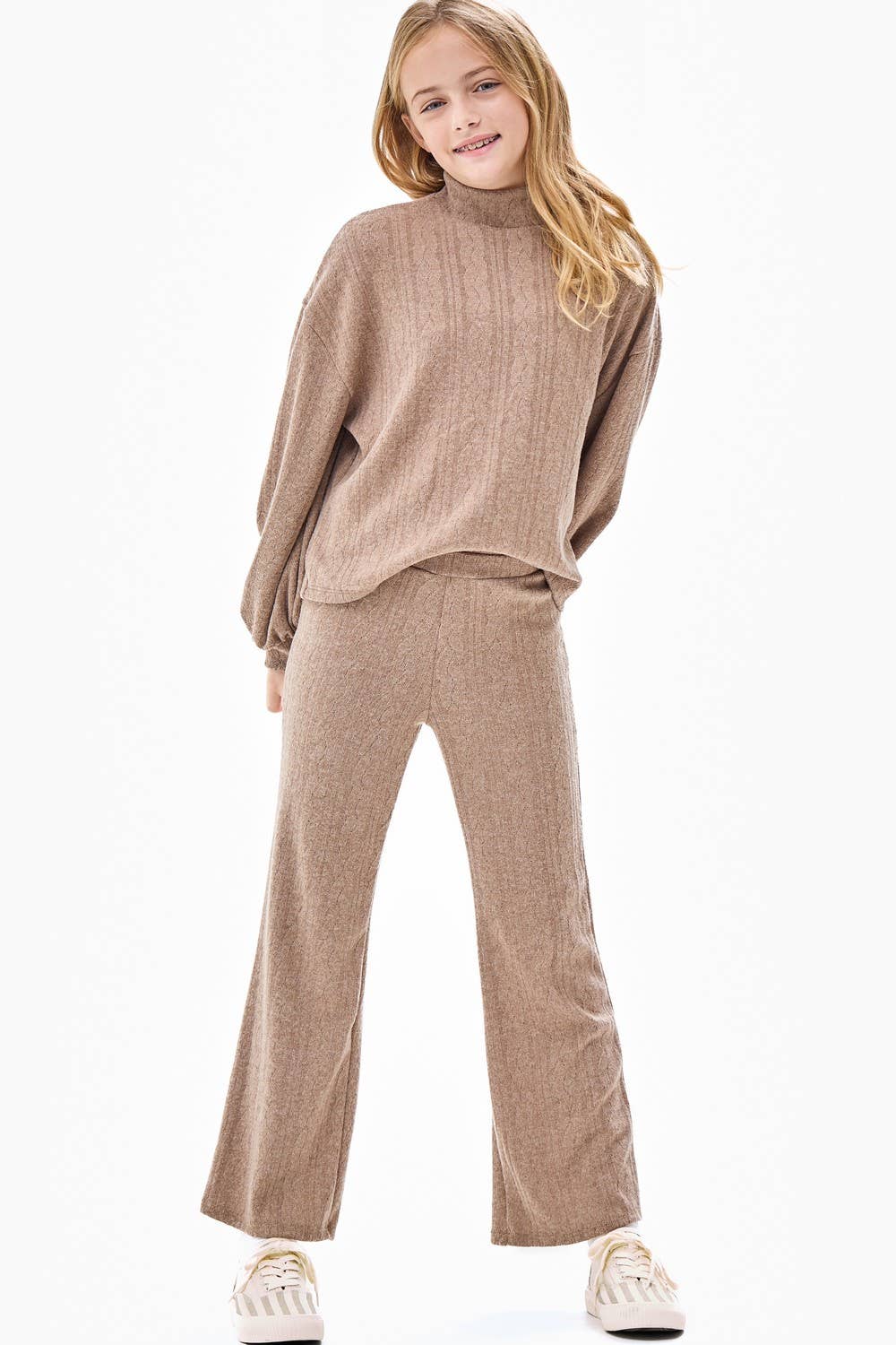 Wide Legs Cable Knit Pants