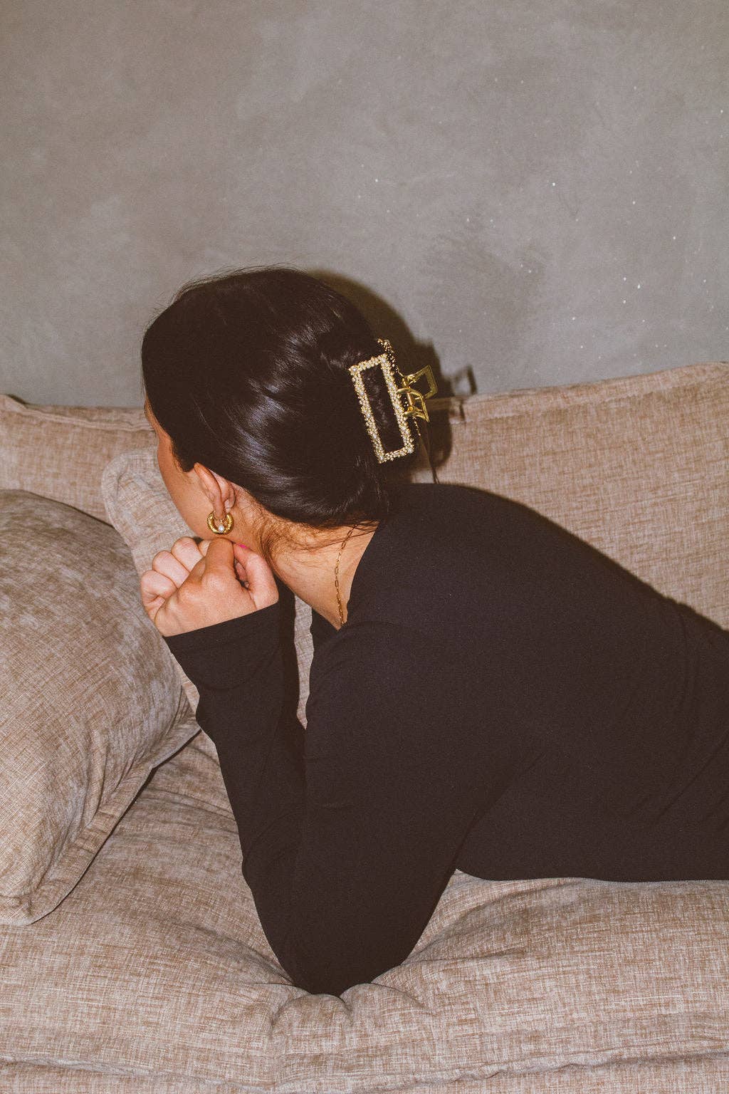 Pearl Rectangle Claw Clip