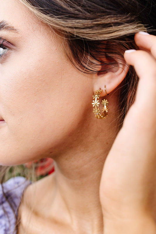 Gold Daisy Hoops - Hypoallergenic