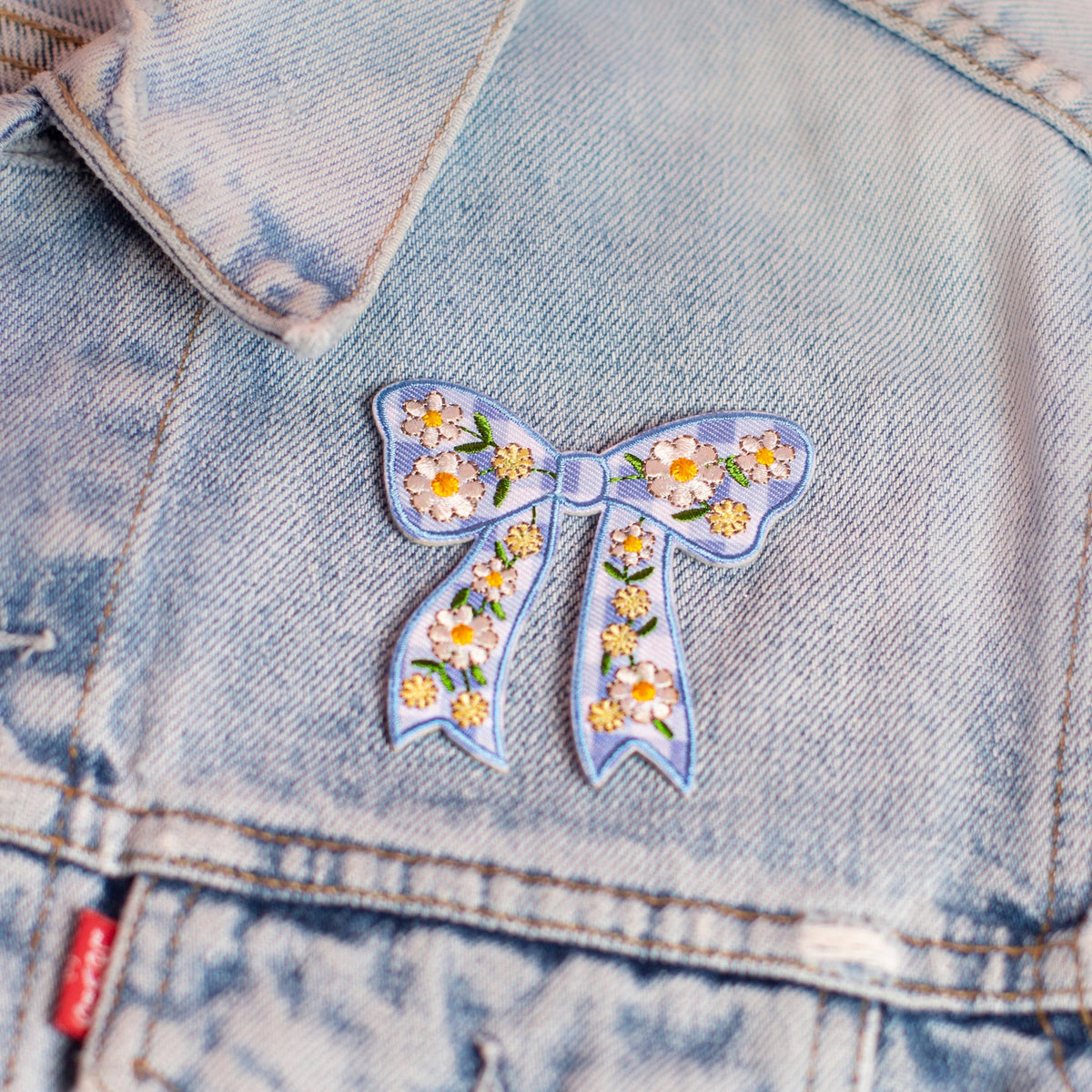 Daisy Bow Patch - Blue Gingham