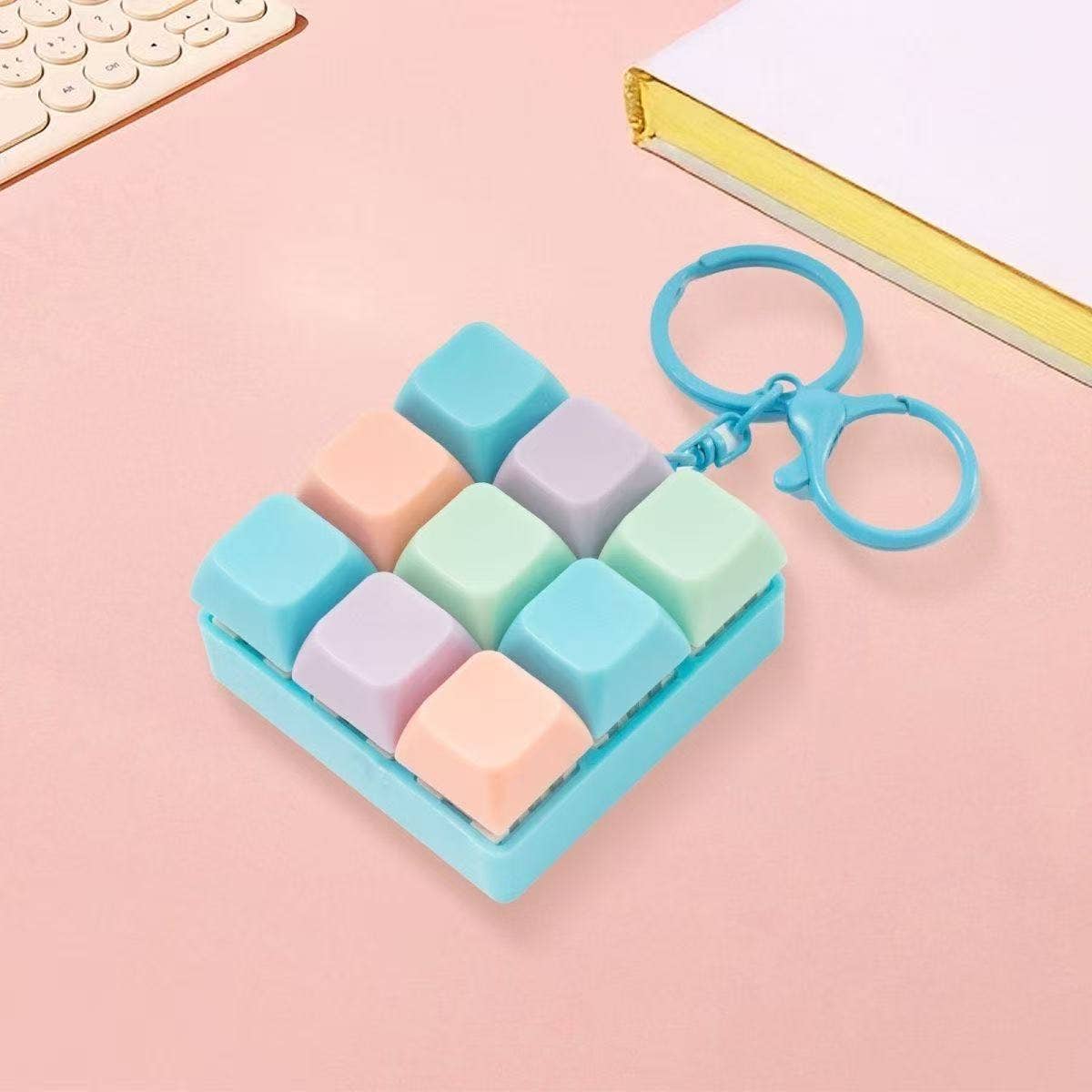 Keyboard Fidget Keychain