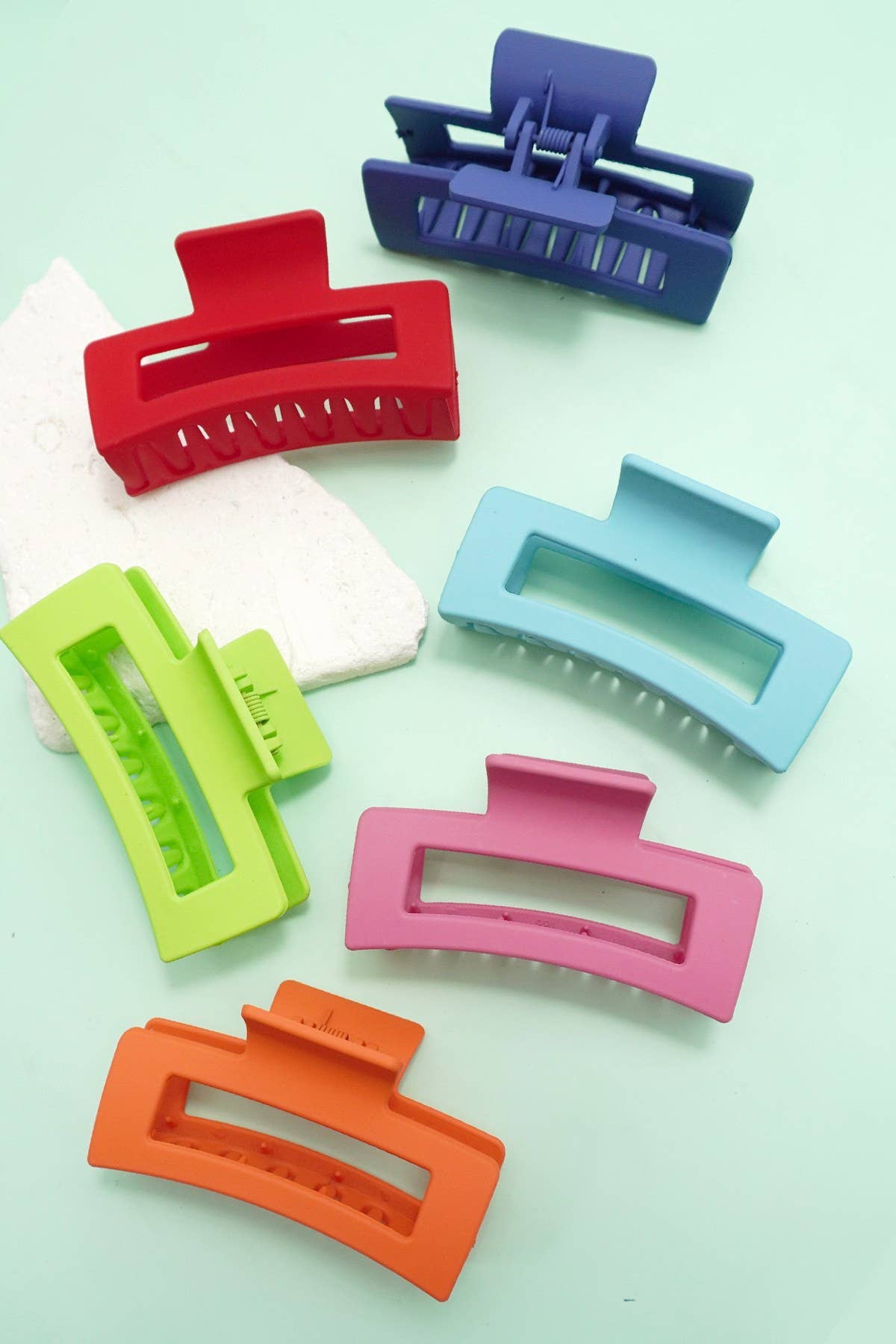 CLASSIC HAIR CLAW CLIPS