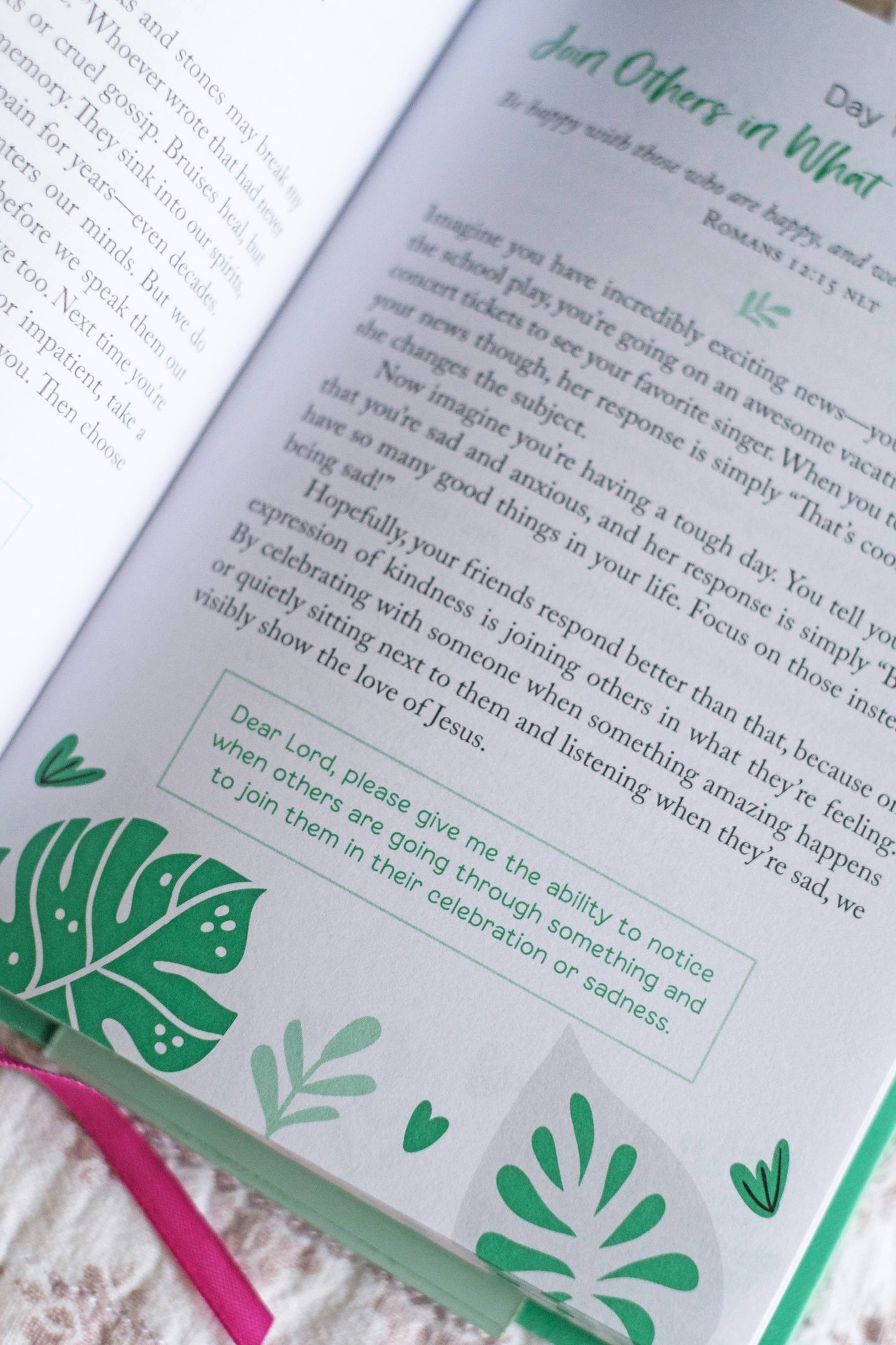 Flourish: Daily Devotions for Teen Girls