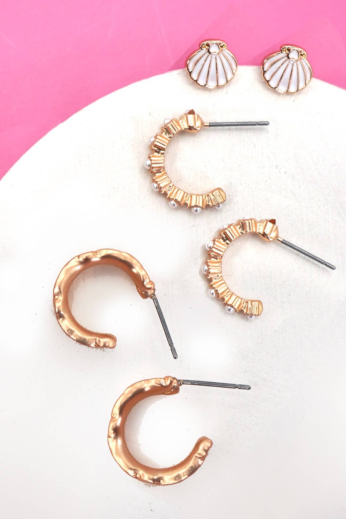 SEASHELLTRIO HOOP EARRINGS