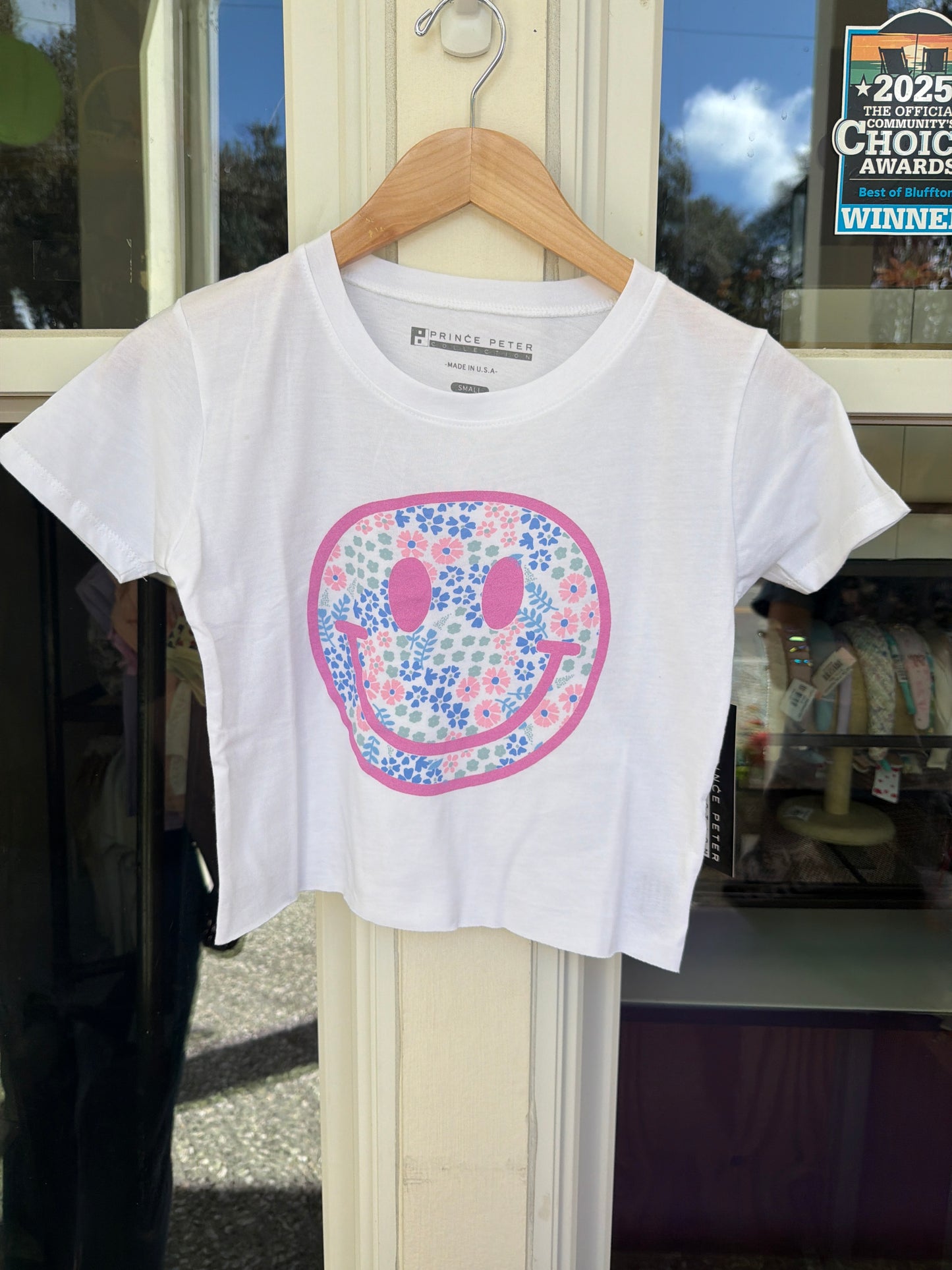 pastel smiley face crop tee