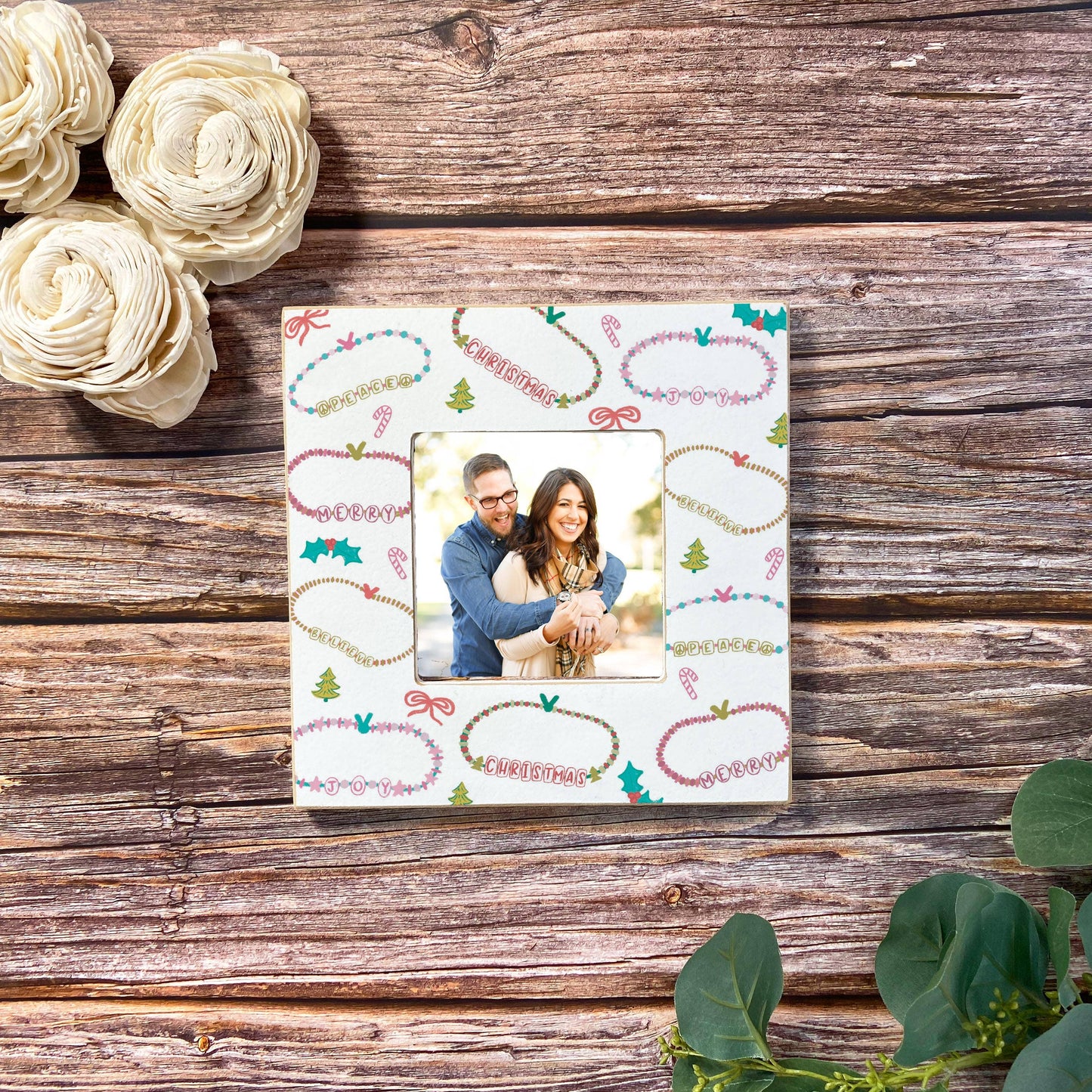 Friendship Bracelet Christmas Frame