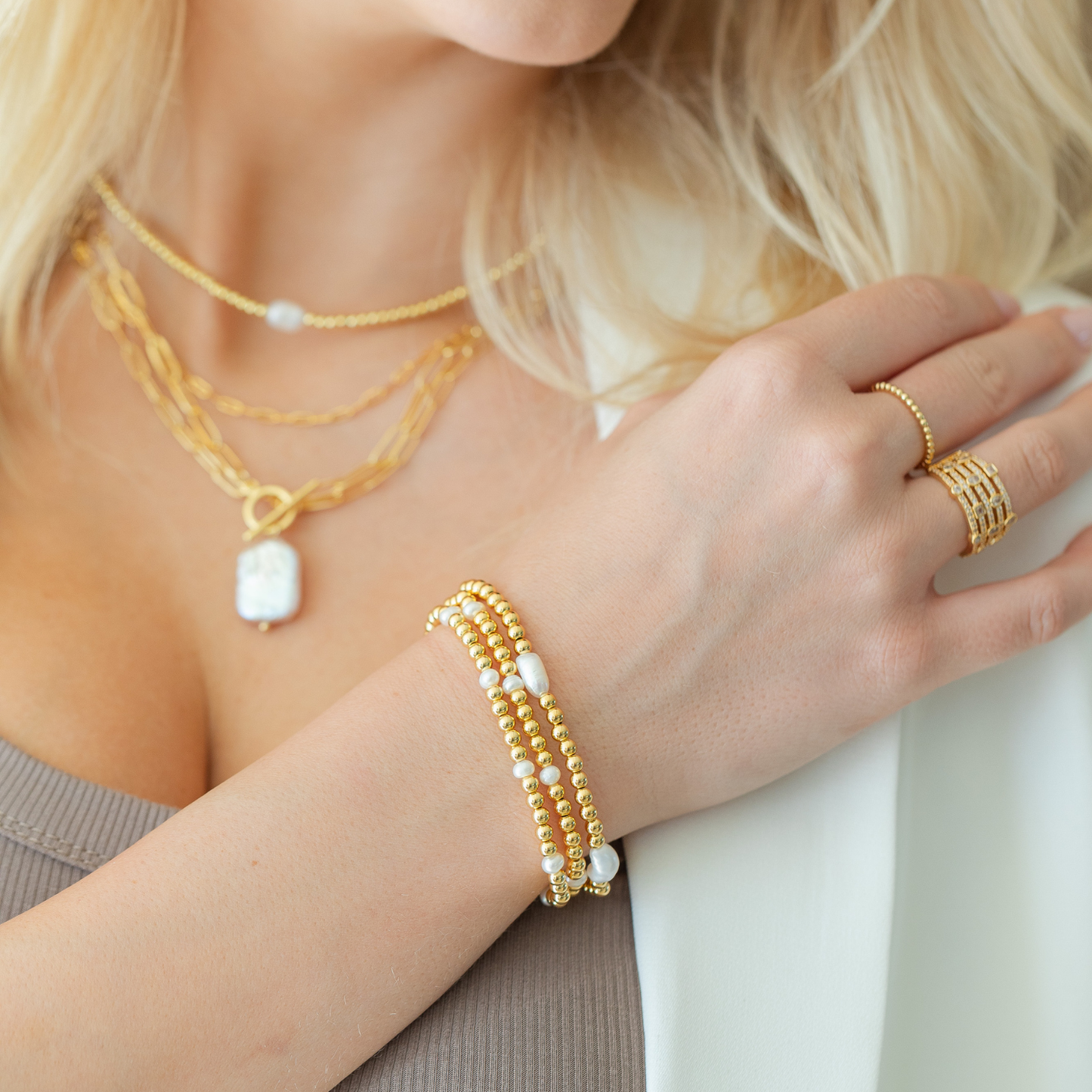 Medium Gold/Pearl Bracelet