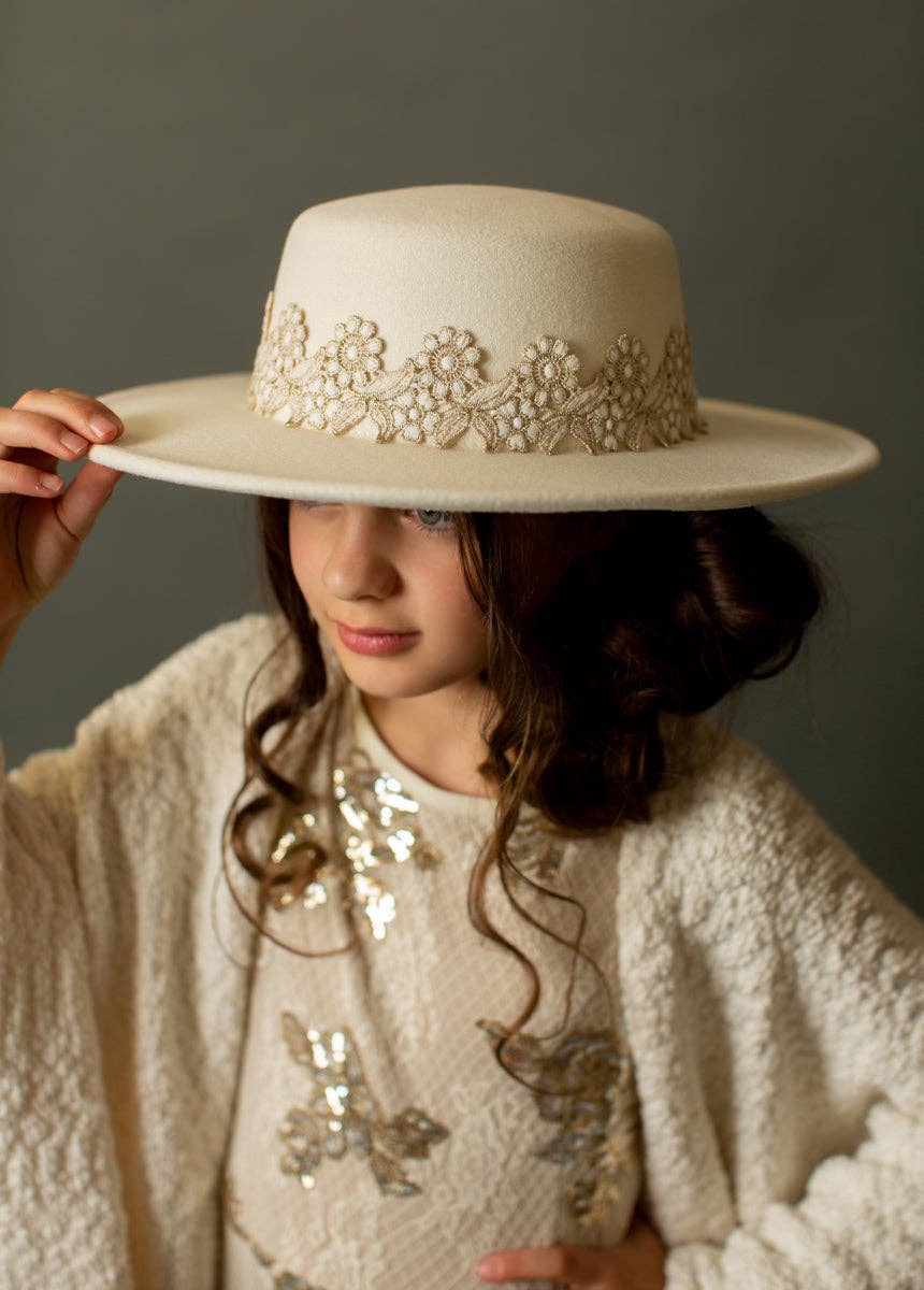 Kid's Hallie Hat in Cream