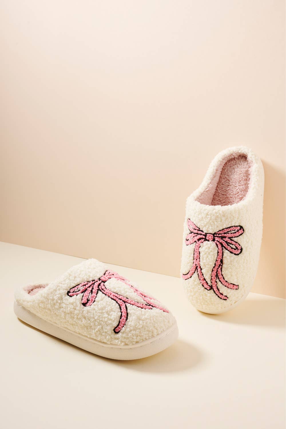 Pink Bow Fuzzy Fleece Soft Slipper