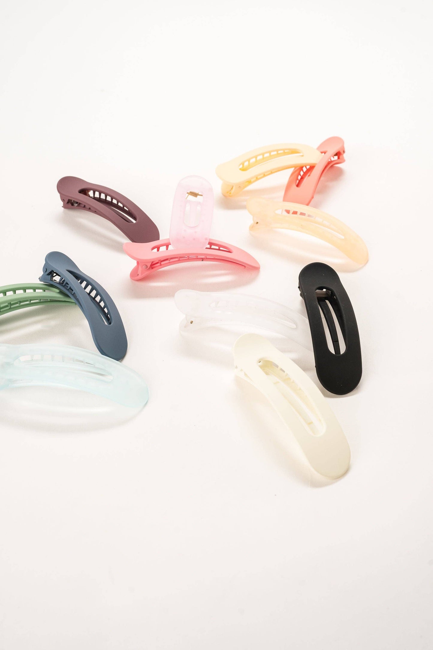 Cassie Banana Clip Trio