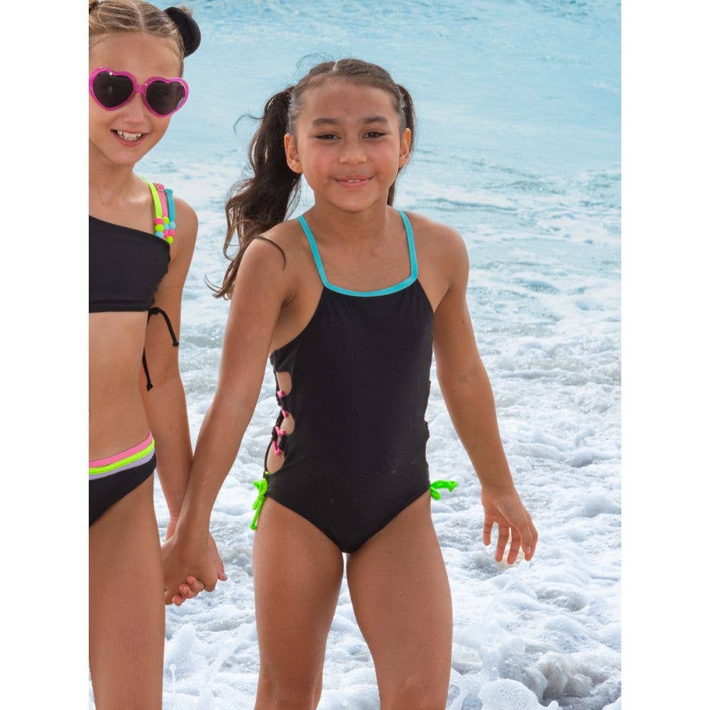 Kids Basic one piece ,w/heart buckle on waist swimsuit