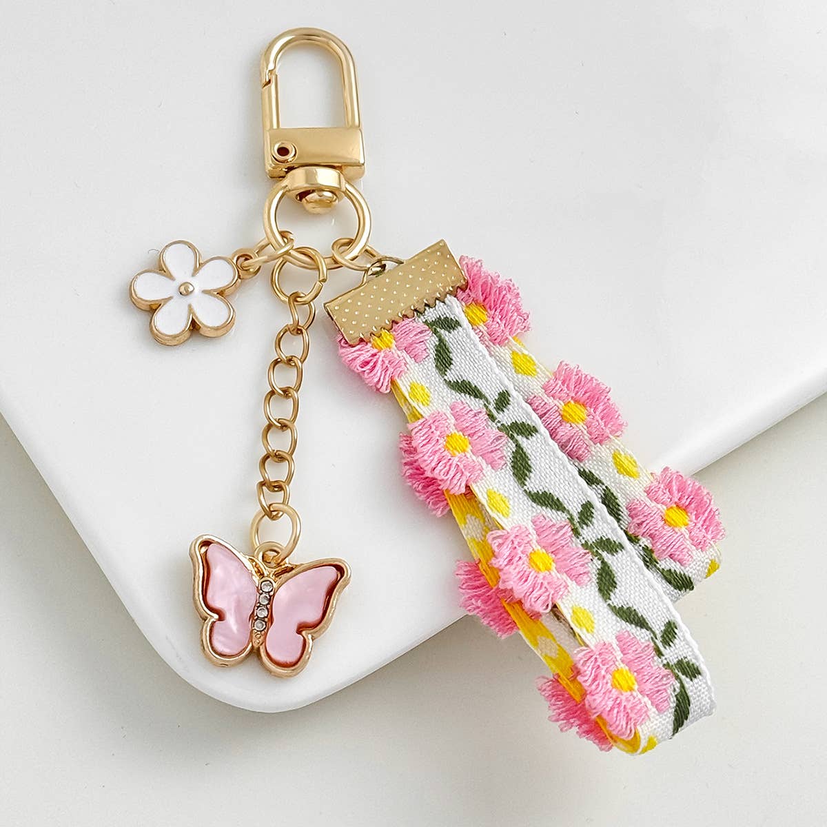 Small Fresh Cloth Daisy Butterfly Love Keychain