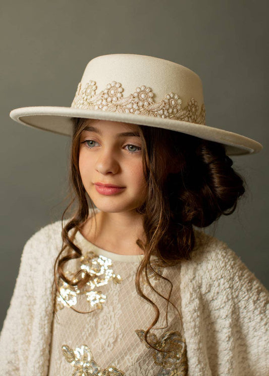 Kid's Hallie Hat in Cream